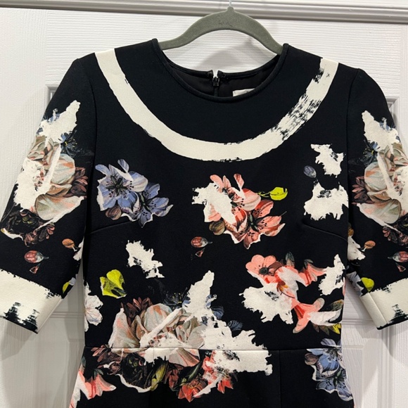 ERDEM Ivy Black Floral Half Sleeve Scuba Dress - US Size 6 - Picture 3 of 11